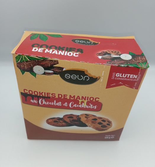 Cookies de manioc au chocolat et aux cacahuètes